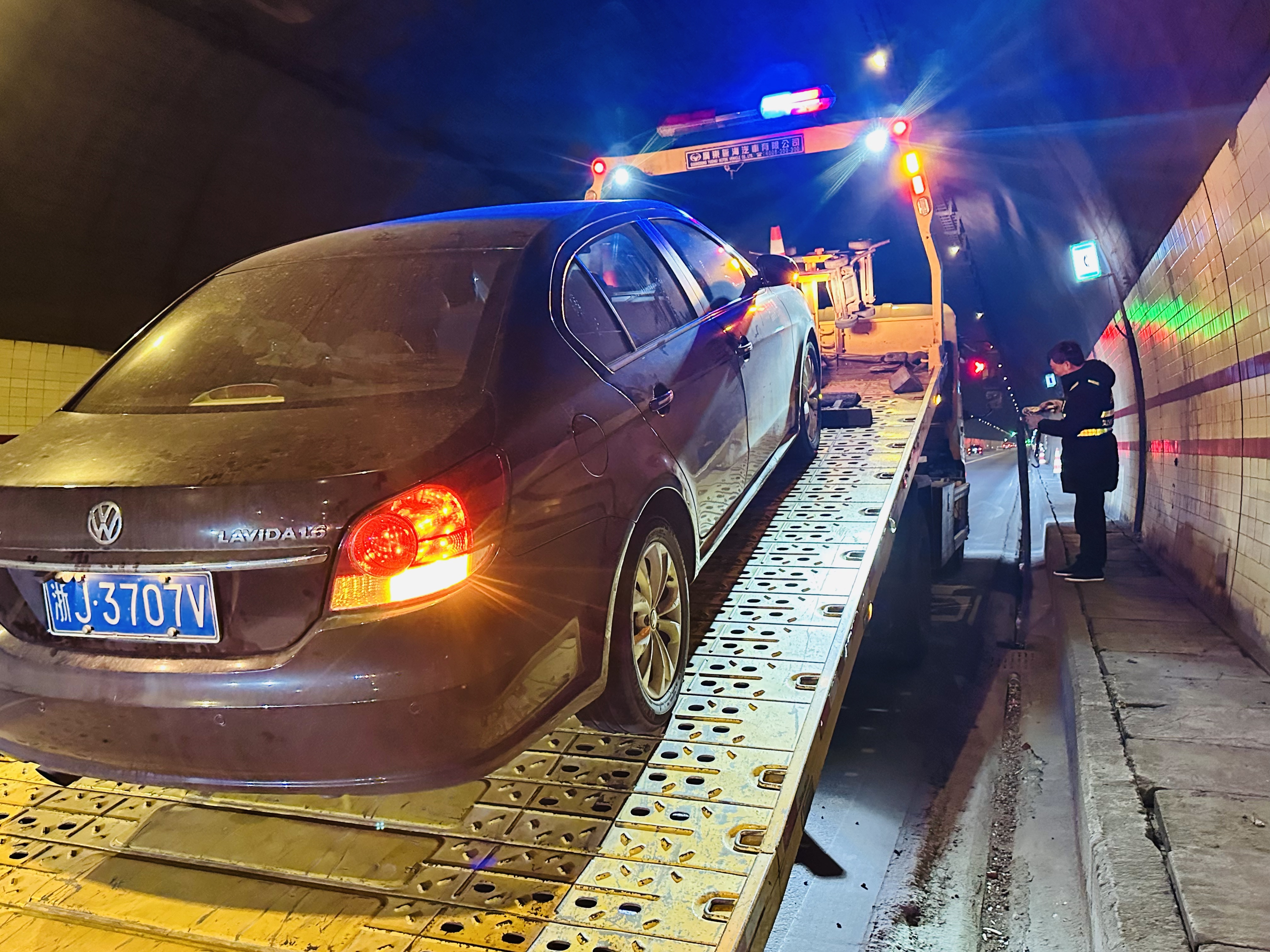 1738985516940066.jpg 4649c55d0f315de82d3b9516b581803.jpg