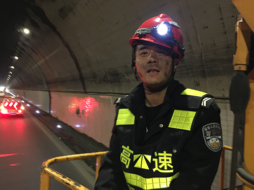 6 完工后林朝波金先華攝99.jpg